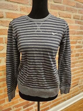 Nike Women's Gray & Charcoal Striped Crewneck Sweater